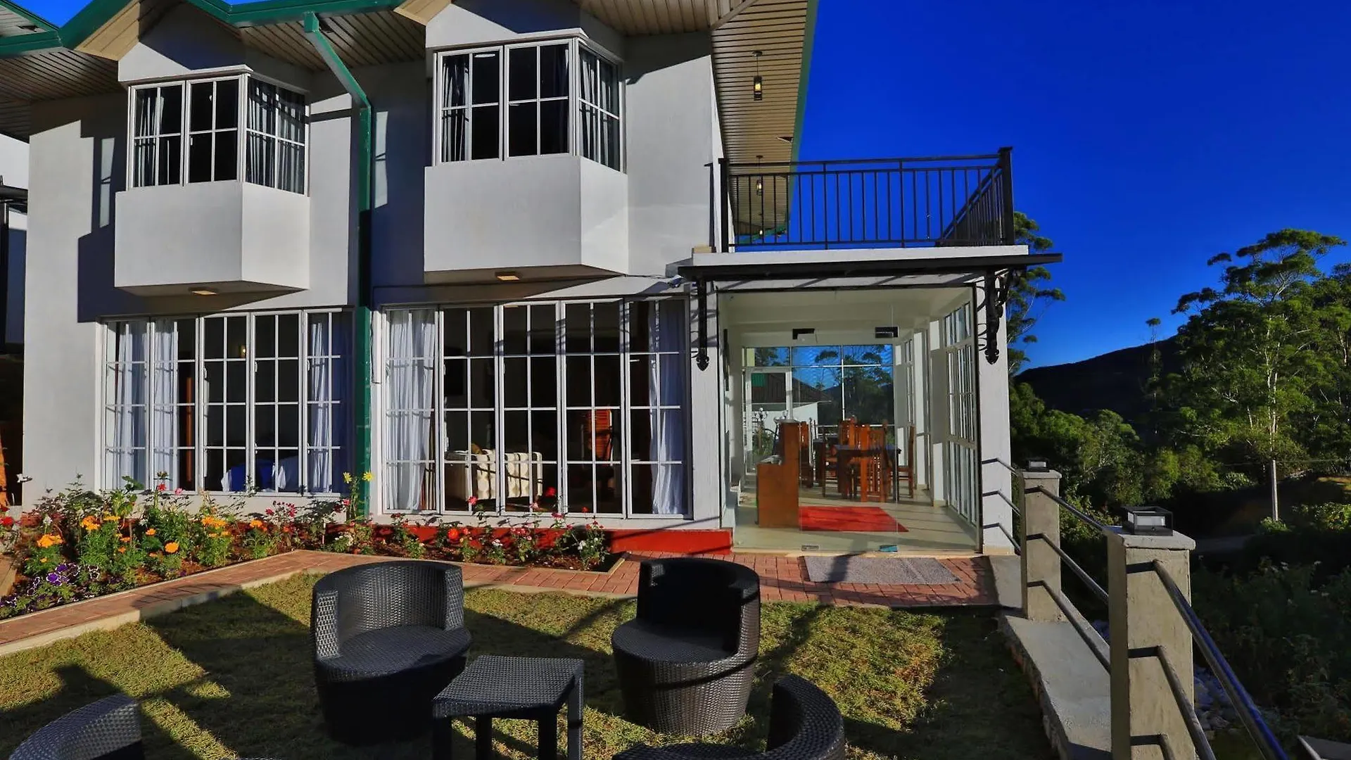 Lemas Holiday Bungalow Νουβάρα Ελίγια Βίλα
